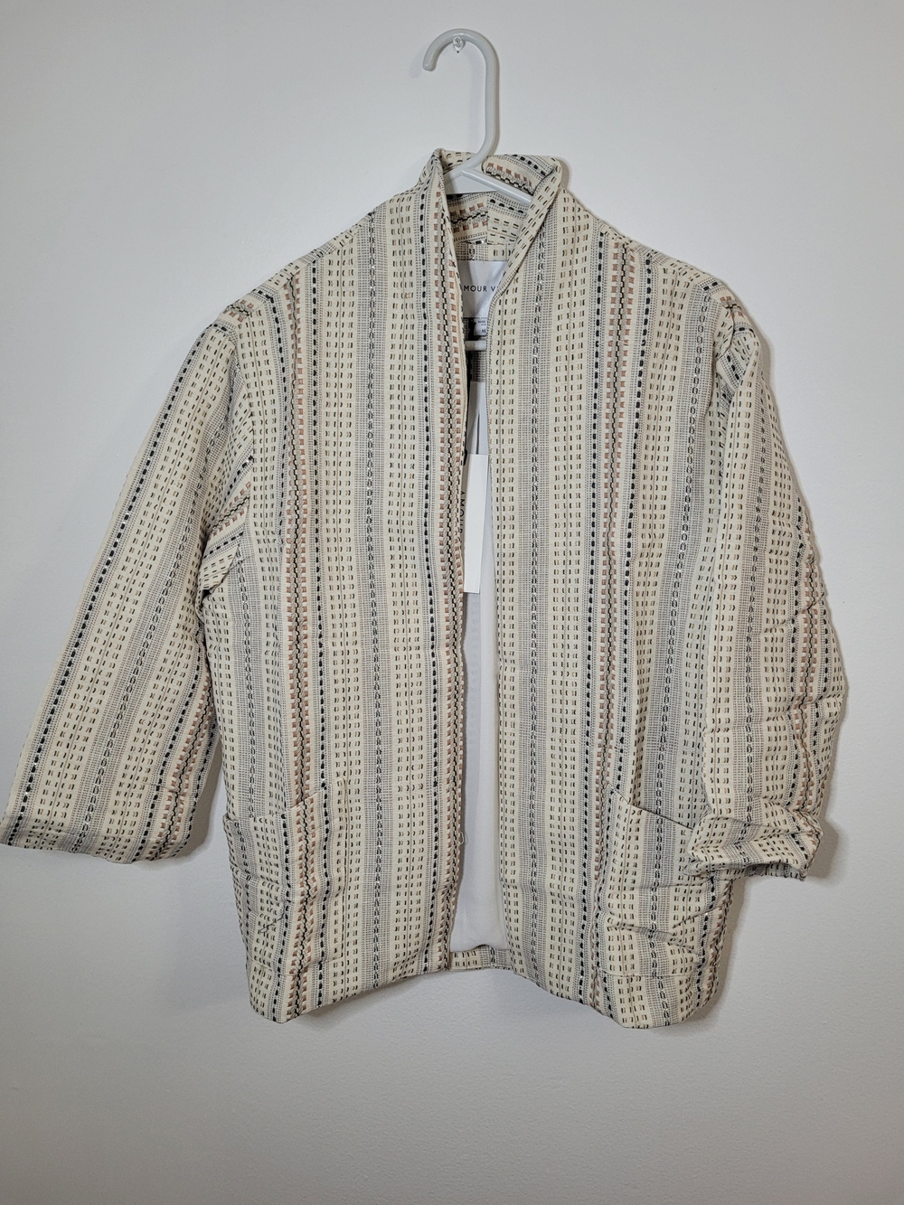 Amour Vert Patterned Open Front Kimono Jacket Size Medium BNWT
